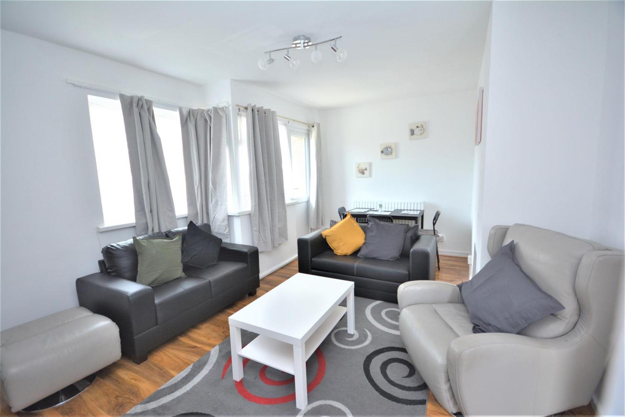 Lovely 2 Bedroom Condo In Greater Londres Extérieur photo