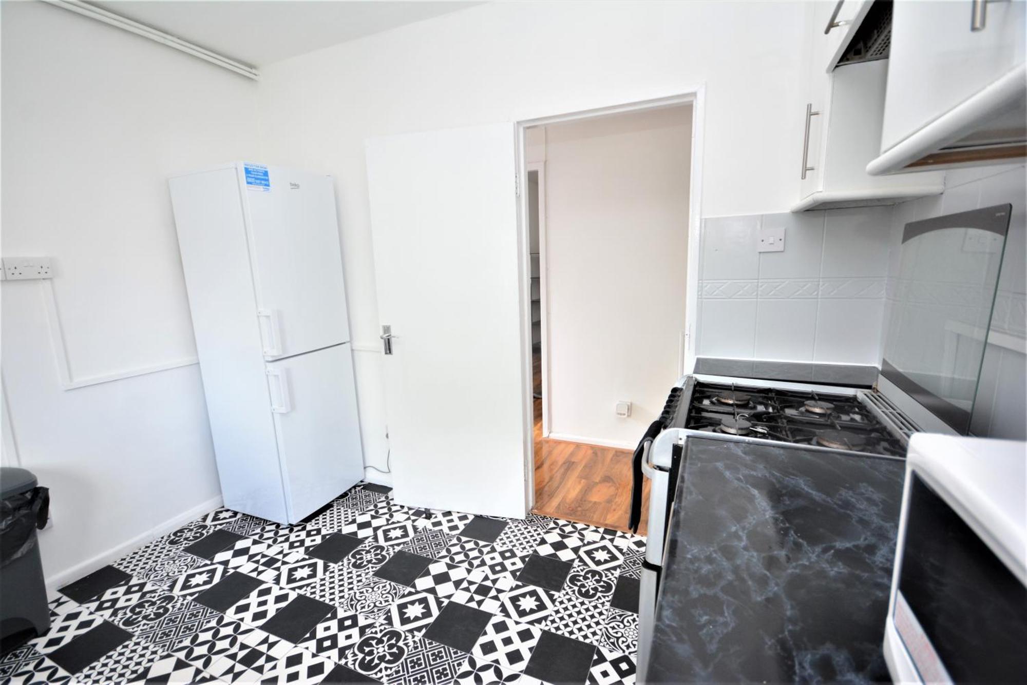 Lovely 2 Bedroom Condo In Greater Londres Extérieur photo